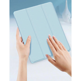 Husa premium Sigloo pentru tableta Samsung Galaxy Tab S10 Plus, 12.4", suport Smart Pen, spate policarbonat transparent, Albastru