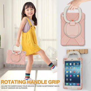 Husa Sigloo pentru iPad 9.7” (iPad 5/6, Air 2, Pro 9.7) – Shockproof, Suport Rotativ, Curea de Umar, Suport Creion – Roz